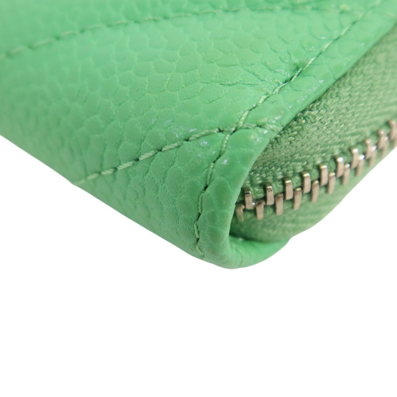 CHANEL 牛皮皮革Card Case銀扣卡套-11