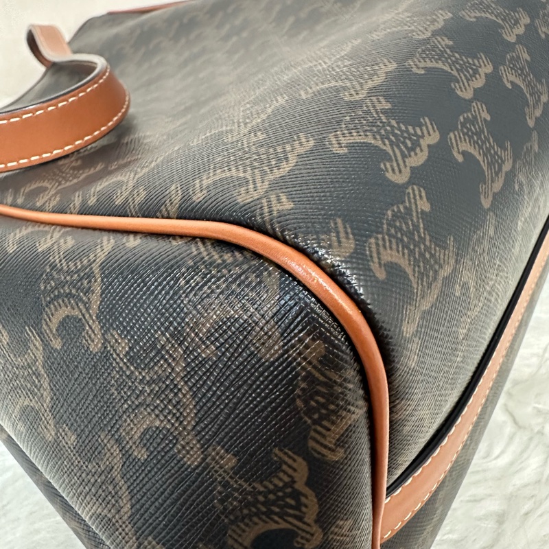 Celine 老花凱旋門金釦托特包-6