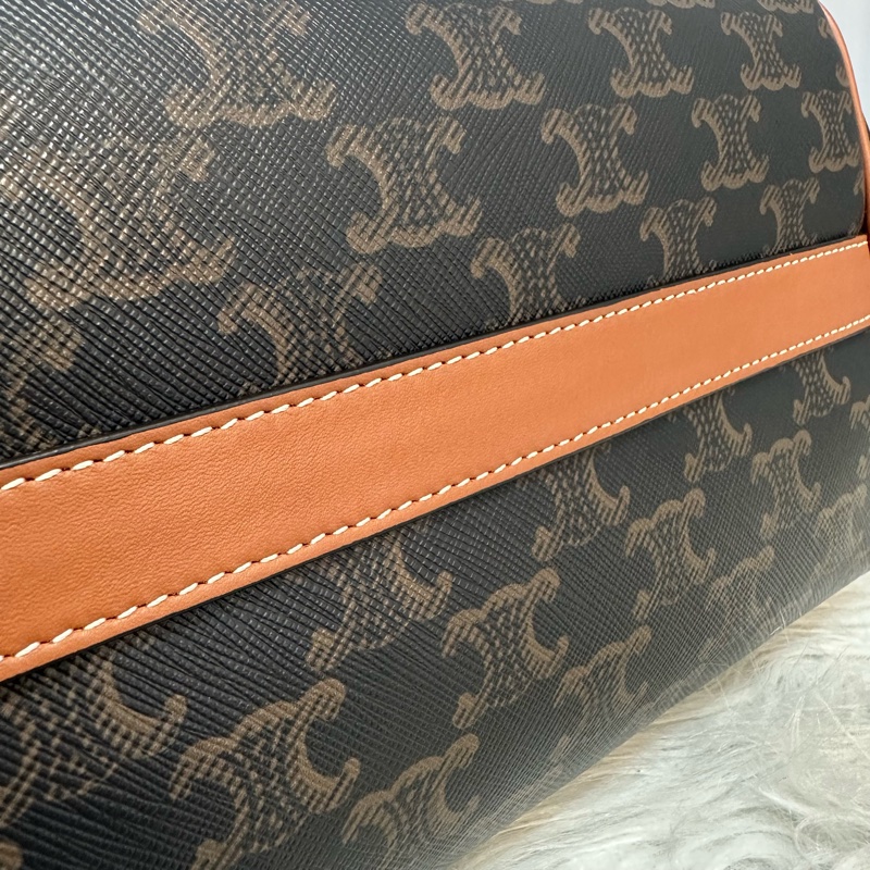 Celine 老花凱旋門金釦托特包-8