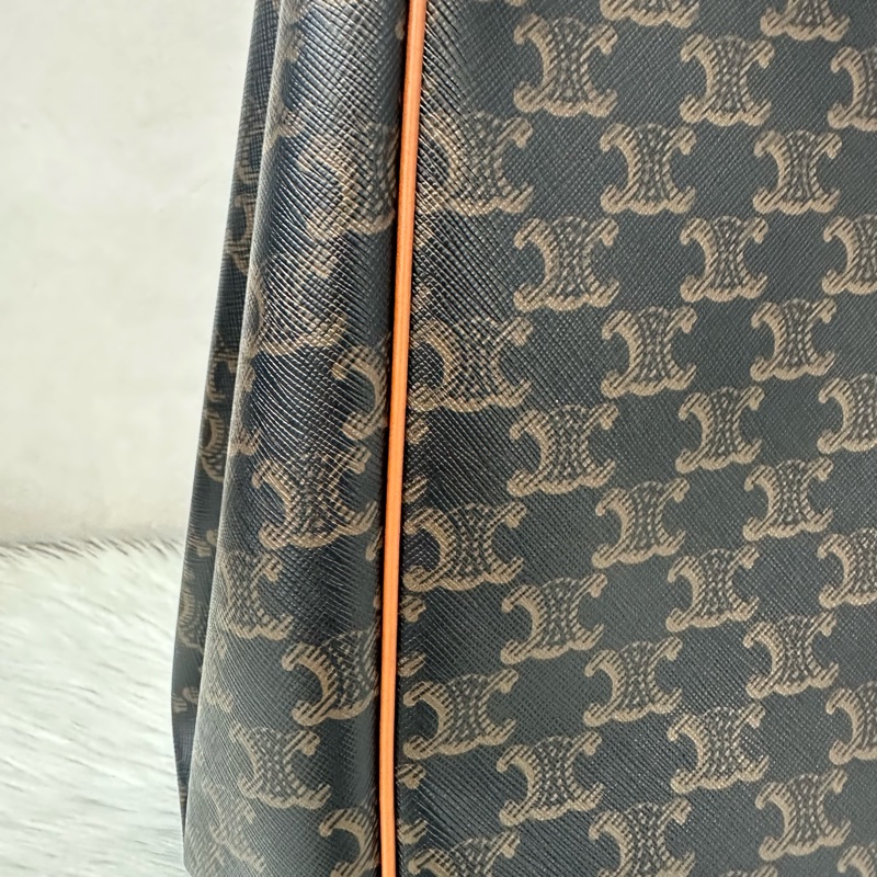 Celine 老花凱旋門金釦托特包-11