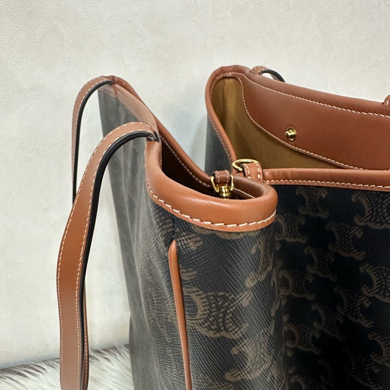 Celine 老花凱旋門金釦托特包-23