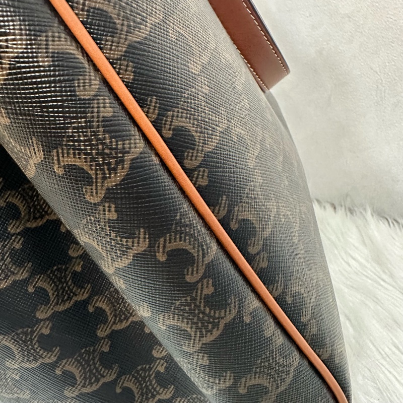Celine 老花凱旋門金釦托特包-26