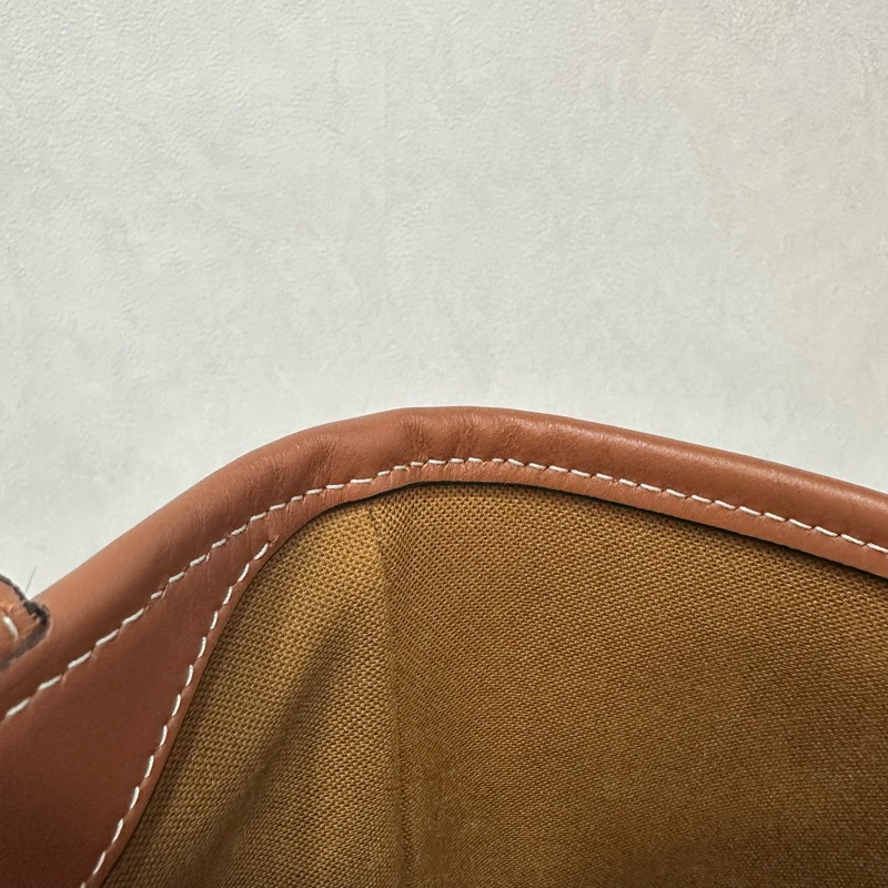 Celine 老花凱旋門金釦托特包-33