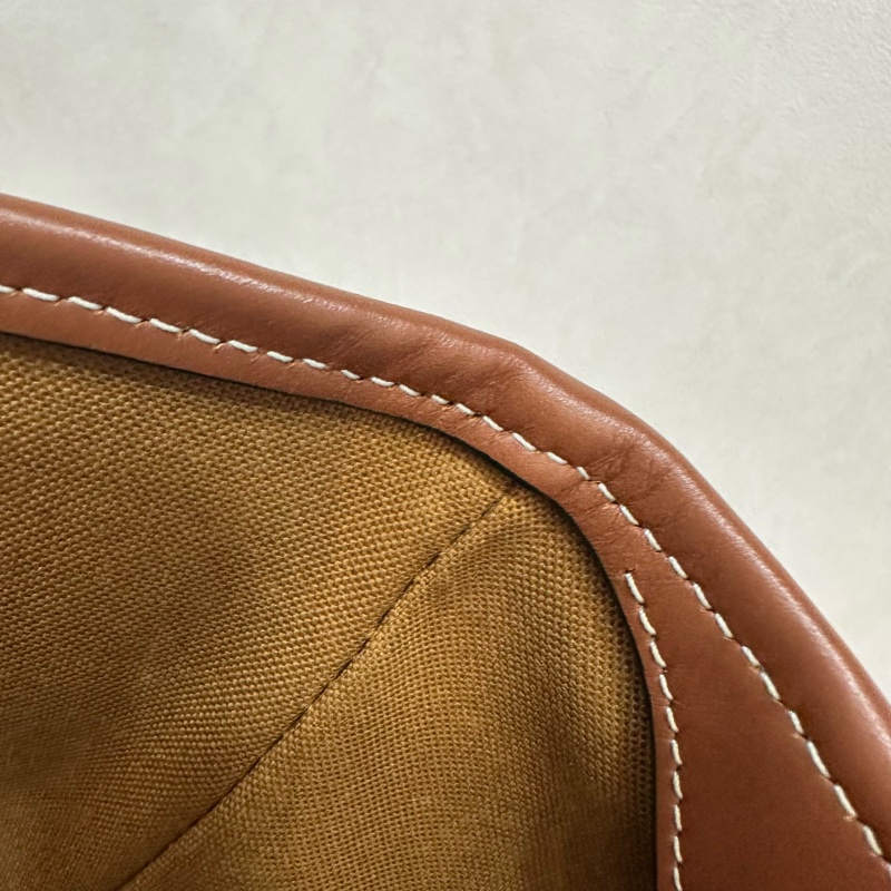 Celine 老花凱旋門金釦托特包-34