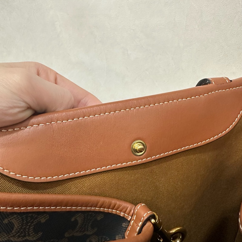 Celine 老花凱旋門金釦托特包-53