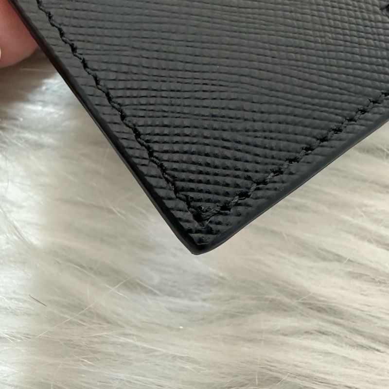 Prada 1MH132 黑色牛皮金釦長夾-41