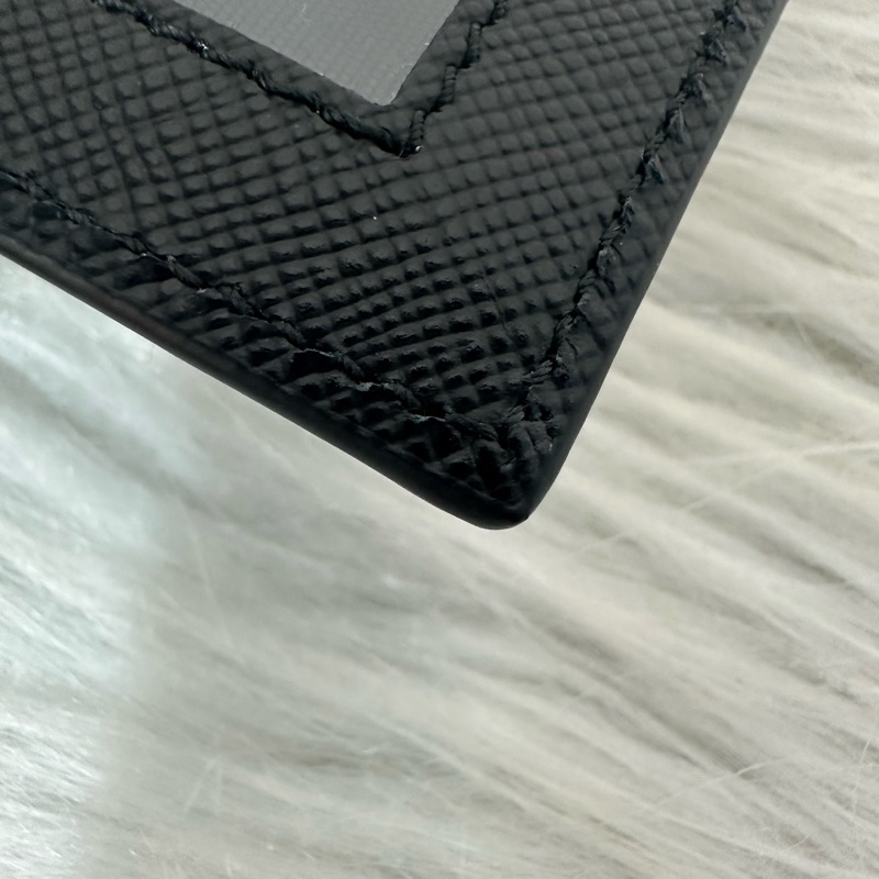 Prada 1MH132 黑色牛皮金釦長夾-45