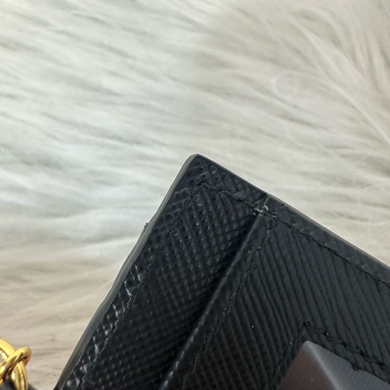 Prada 1MH132 黑色牛皮金釦長夾-47