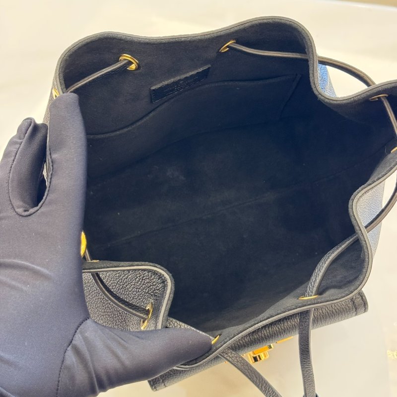 *SHIHNA名牌精品* LV M57687 LOCKME BUCKET BAG 黑色水桶包-8