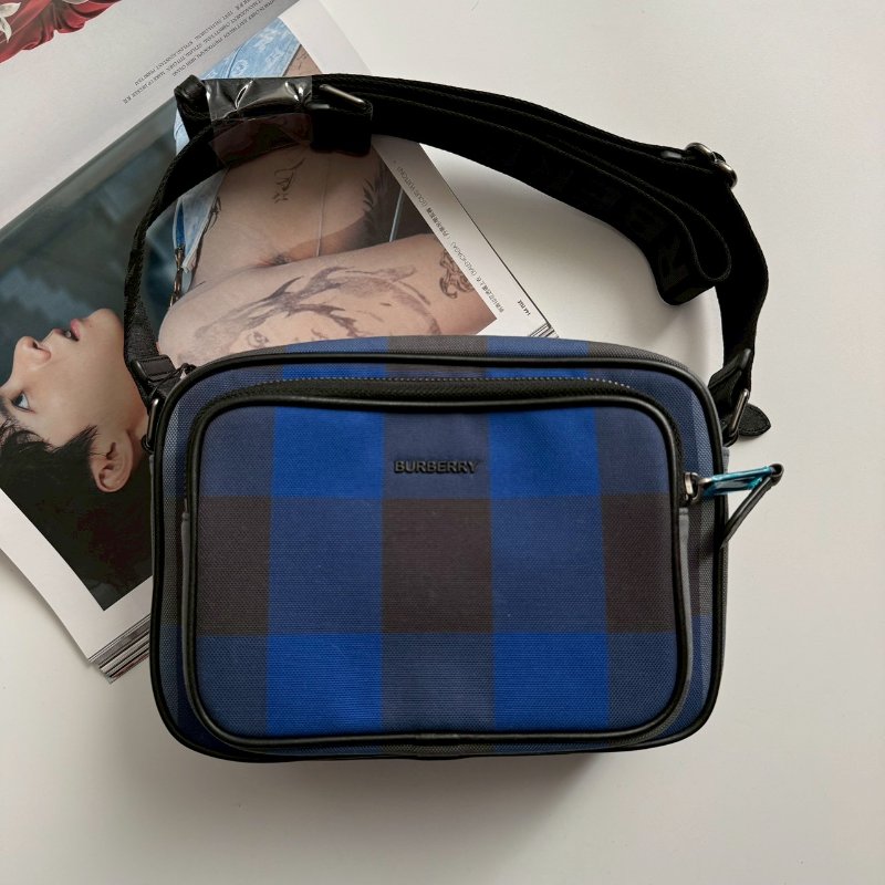 ✨閒置99成新 BURBERRY 藍灰拼黑色多功能相機包 外出包-0