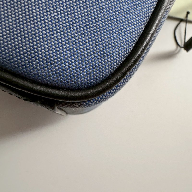 ✨閒置99成新 BURBERRY 藍灰拼黑色多功能相機包 外出包-7