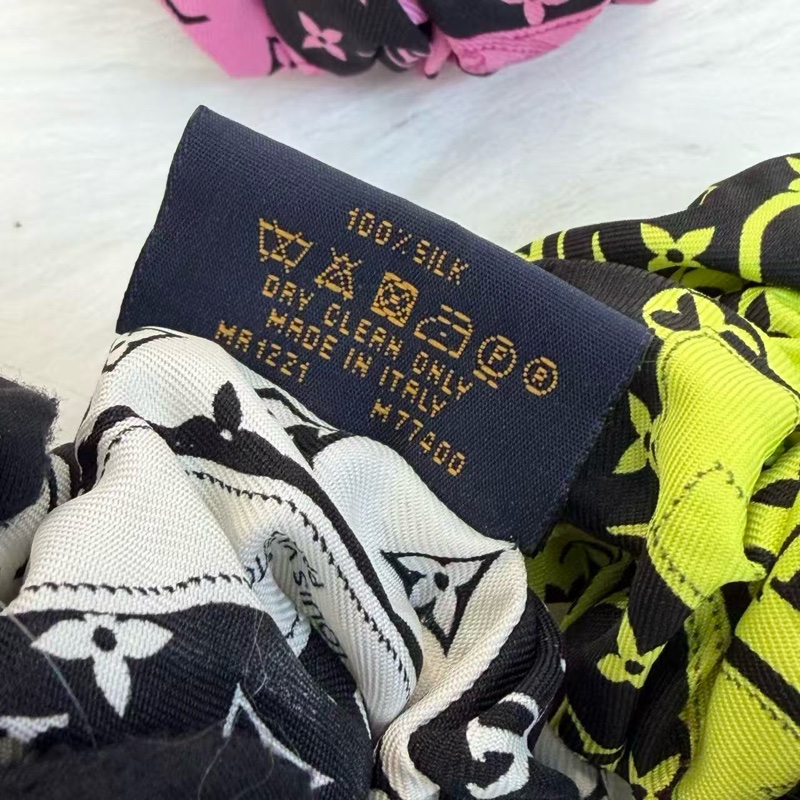 LV絲質地髮圈 三個裝超抵價❣️-5