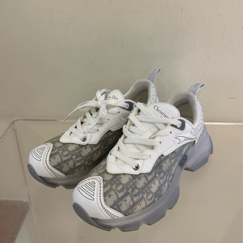 Dior灰白花紋休閒鞋👟37.5號-0