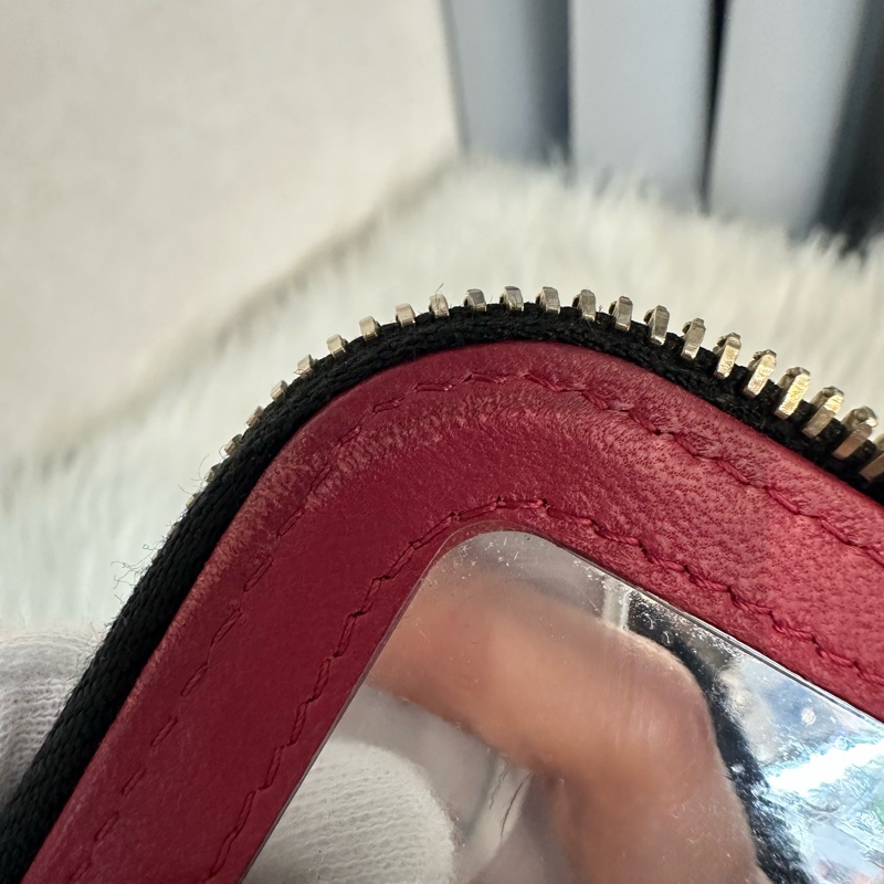 Chanel AP3301 黑羊皮金口山茶花金球斜背包 化妝包-34