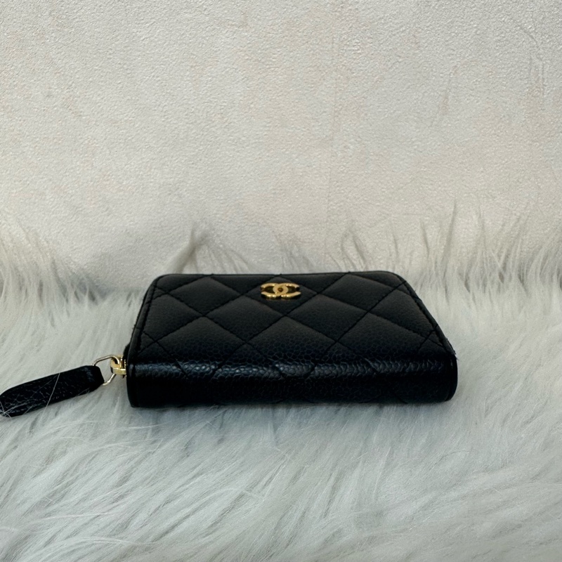 Chanel A69271 黑荔枝皮金釦拉鍊卡包 零錢包-2