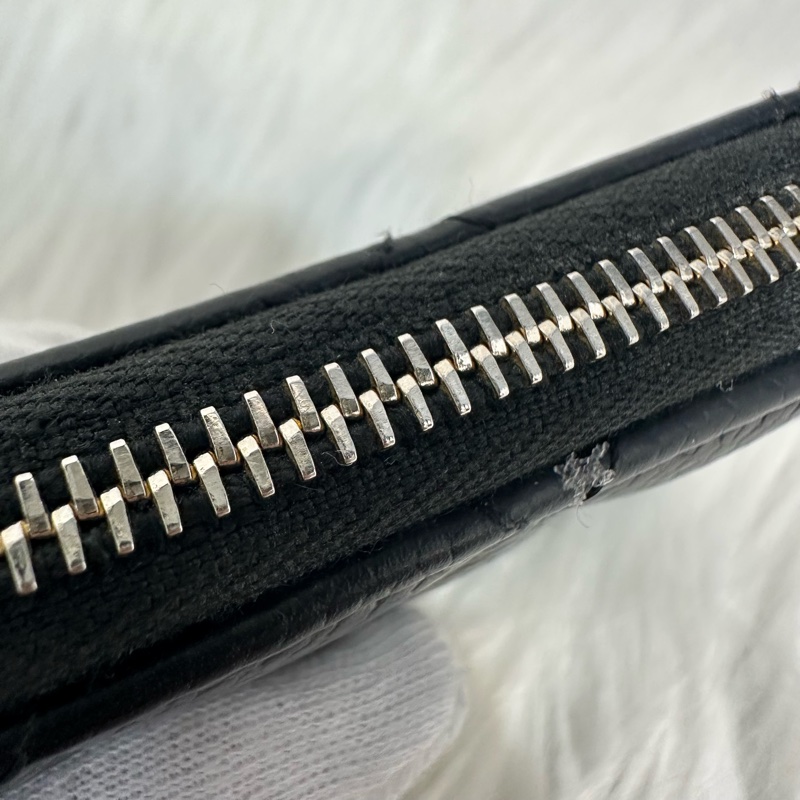 Chanel A69271 黑荔枝皮金釦拉鍊卡包 零錢包-7