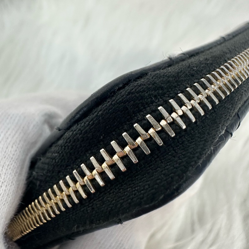 Chanel A69271 黑荔枝皮金釦拉鍊卡包 零錢包-9