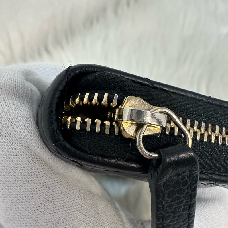 Chanel A69271 黑荔枝皮金釦拉鍊卡包 零錢包-18