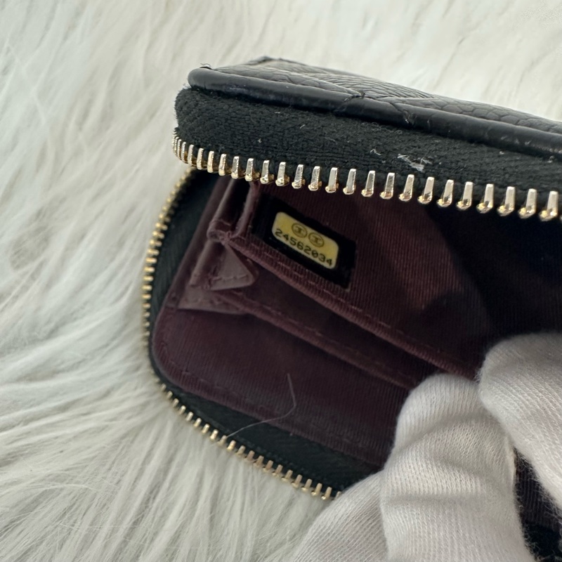 Chanel A69271 黑荔枝皮金釦拉鍊卡包 零錢包-26