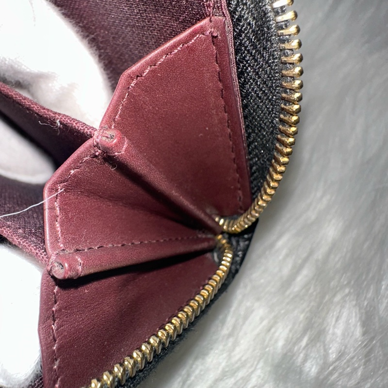 Chanel A69271 黑荔枝皮金釦拉鍊卡包 零錢包-33