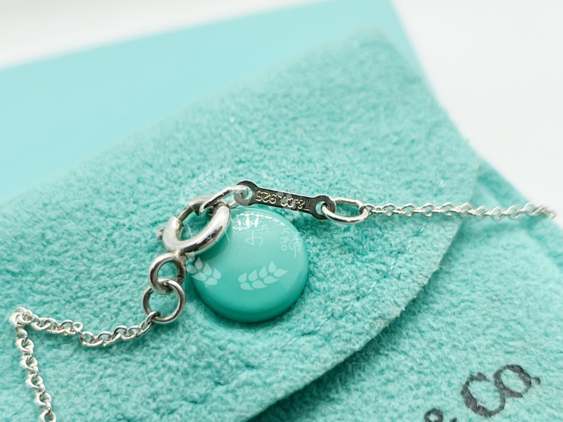 ~~趴趴小舖~~極新正品Tiffany &Co  Loving Heart愛心項鍊配件齊全2602091668-10