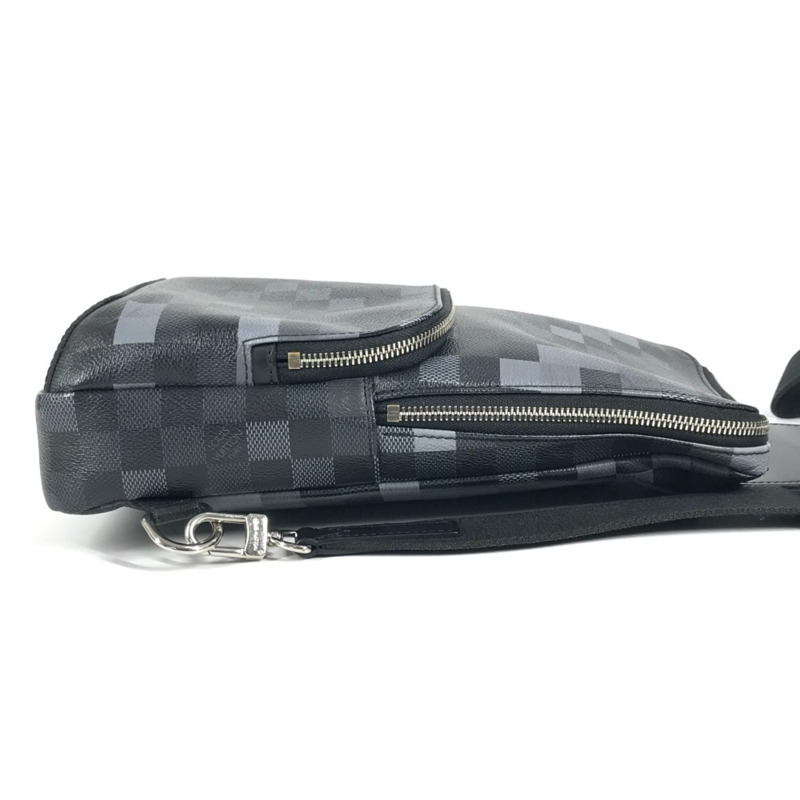 路易威登 N40068 Damier Graphite Pixel Avenue 斜背包，肩斜背包，黑色，男女款-4