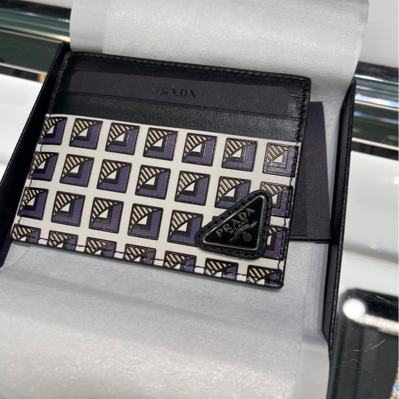 Prada卡夾全新正品-5