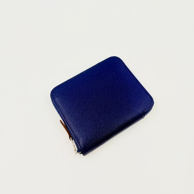 HERMES - 76靛藍色EPSOM Silk'in 短夾-1