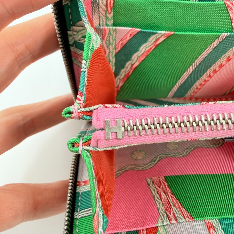 HERMES - 76靛藍色EPSOM Silk'in 短夾-10