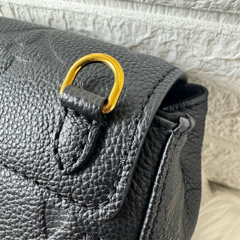 LLV Louis vuitton TINY 背包（可斜背 肩背. 後背. 胸背-7