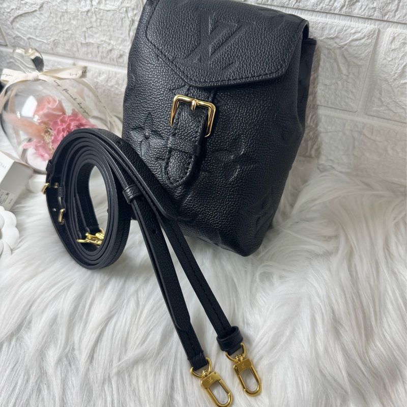 LLV Louis vuitton TINY 背包（可斜背 肩背. 後背. 胸背-20
