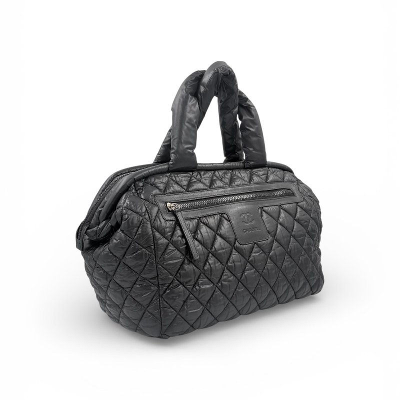 CHANEL - 黑色尼龍拉鍊Coco Cocoon 羽絨手提包-3
