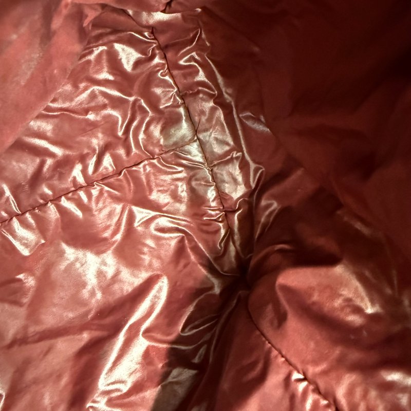 CHANEL - 黑色尼龍拉鍊Coco Cocoon 羽絨手提包-23