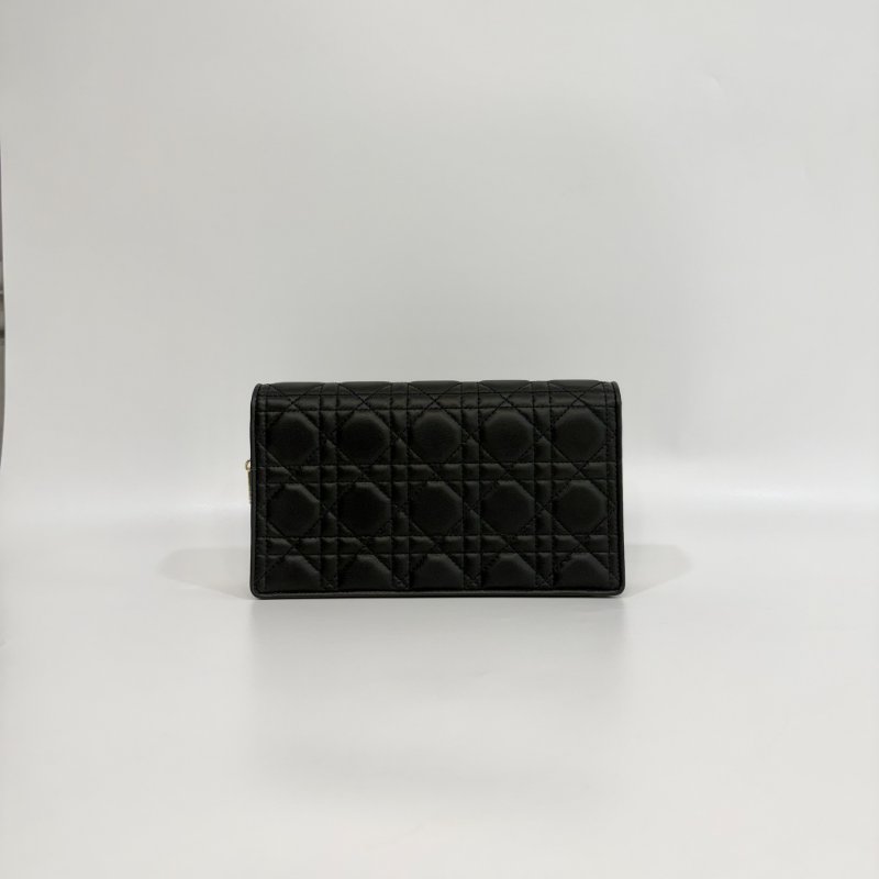 DIOR - 黑色金釦羊皮藤格紋Lady Dior Pouch斜背包-6