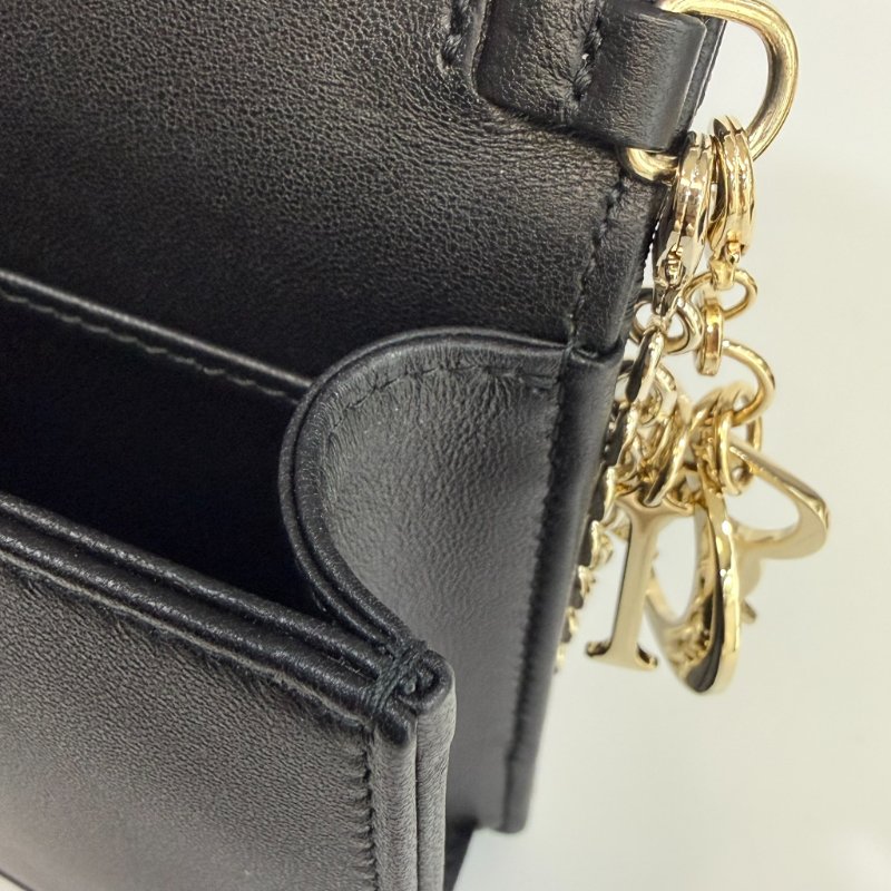 DIOR - 黑色金釦羊皮藤格紋Lady Dior Pouch斜背包-22