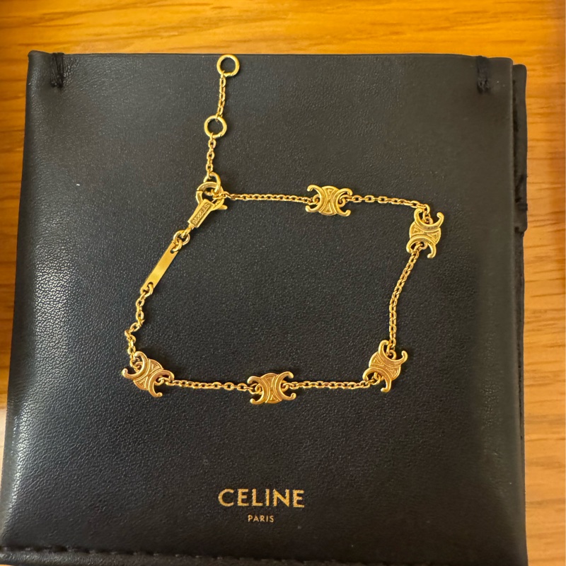 Celine TRIOMPHE金色飾面黃銅迷你手鐲-10