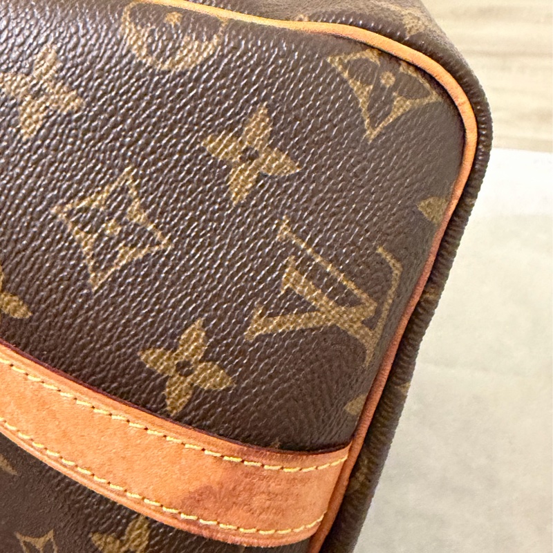 【法產美品】LV Speedy 30 Bandoulière 老花款｜附原廠背帶、鎖頭鑰匙｜四角無露芯-13