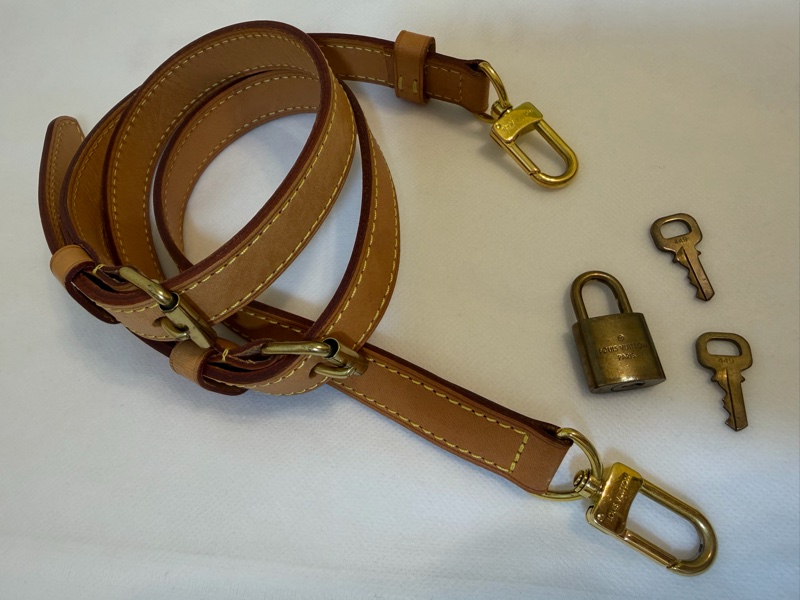 【法產美品】LV Speedy 30 Bandoulière 老花款｜附原廠背帶、鎖頭鑰匙｜四角無露芯-31