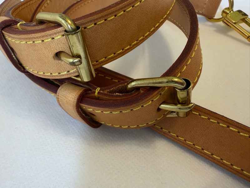 【法產美品】LV Speedy 30 Bandoulière 老花款｜附原廠背帶、鎖頭鑰匙｜四角無露芯-36