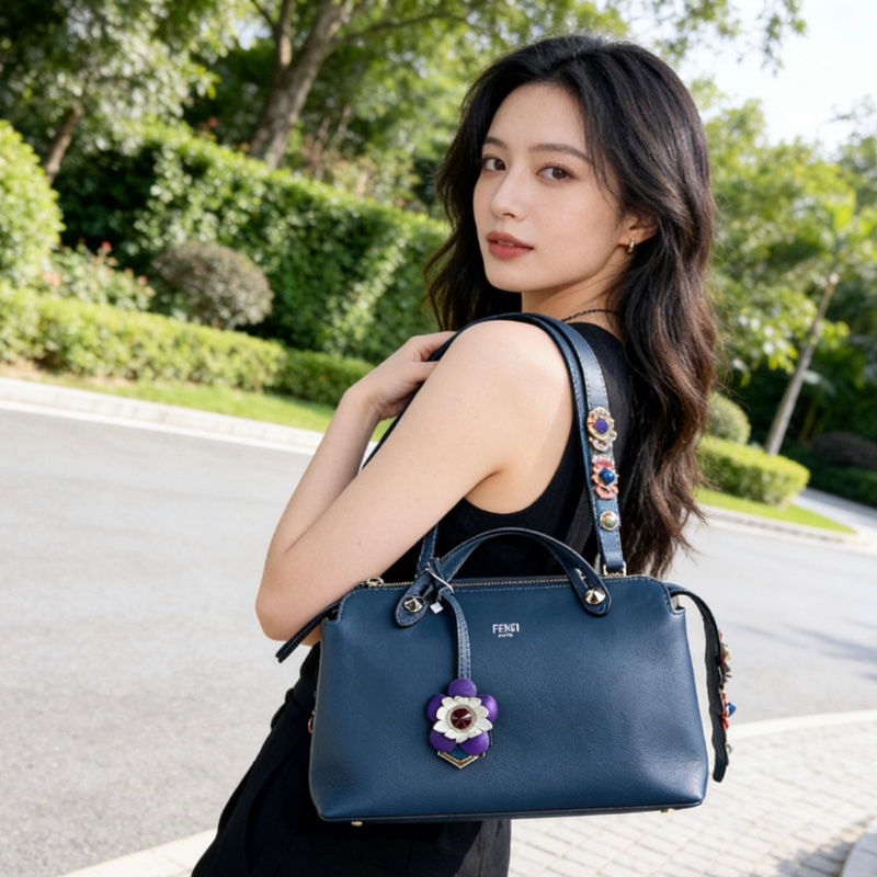 Fendi Bytheway手提斜背包 藍色 牛皮 立體花朵設計28*17*12 98新配件塵袋肩帶購證掛飾-0