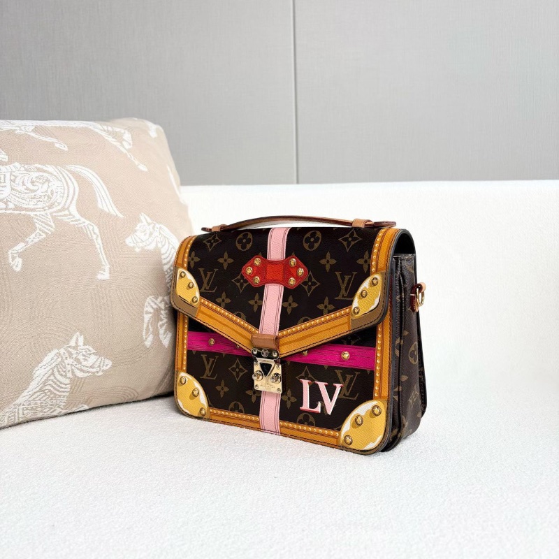LV限量宮廷塗鴉郵差包  24*19*5 98新配件肩帶塵袋-5