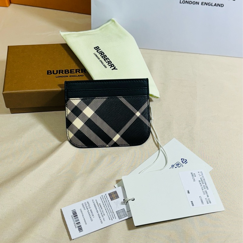 🎁送禮首選 全新盒裝 2025新款 Burberry 巴寶莉 黑白格紋5卡名片夾/卡夾 （原價8400）-1