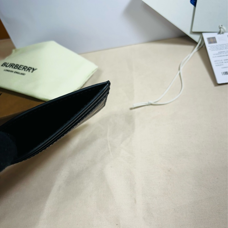 🎁送禮首選 全新盒裝 2025新款 Burberry 巴寶莉 黑白格紋5卡名片夾/卡夾 （原價8400）-5