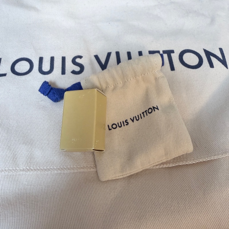 Lv 經典拼色化妝包(鎖頭未拆封未使用過)-3