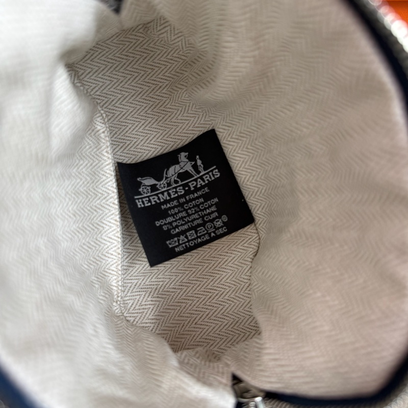 「M.Y精品」 Hermes 馬家 🐎 Bolide Casaque mini收納包 海軍藍-9