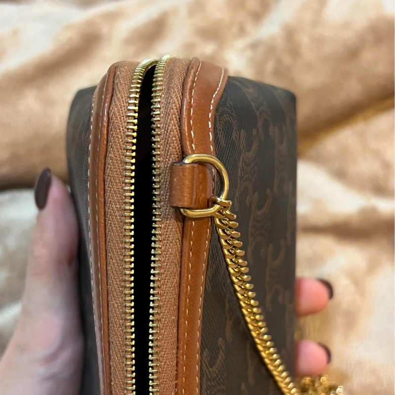 CELINE Triomphe 老花貝殼包-4