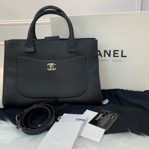 Chanel Neo Executive Tote Bag大容量OL最愛‼️