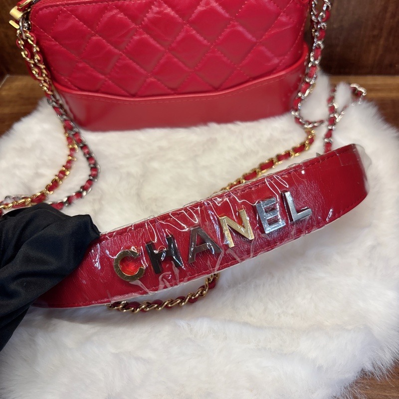 Chanel Gabrielle 紅色菱格紋鏈條包-2