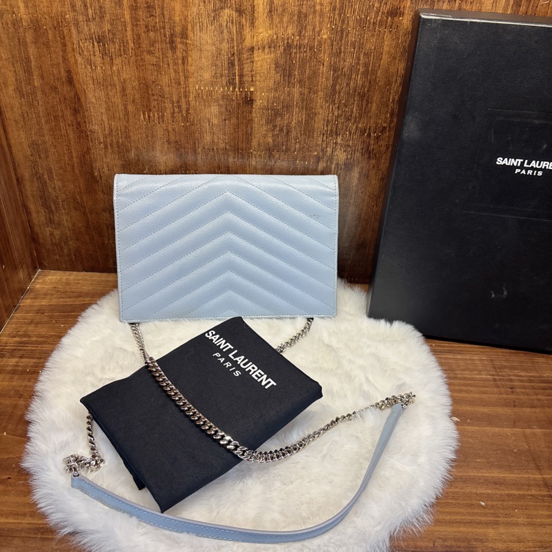 Saint Laurent 藍色鏈條錢包-1