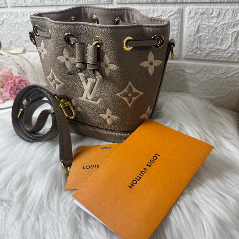 LV nanoneo 大象灰水桶包(晶片)-1